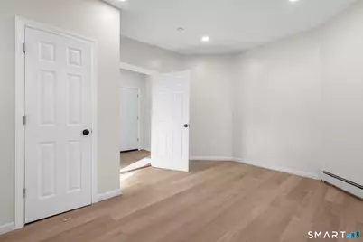 26 McLean Street #2, Hartford, CT 06114 - Photo 9