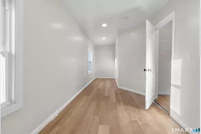 26 McLean Street #2, Hartford, CT 06114 - Photo 11