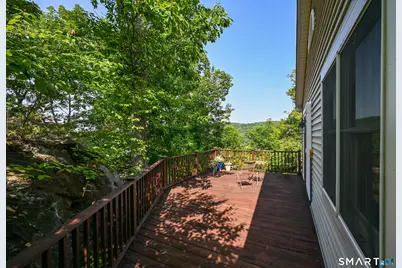 4 Hillside Road, Danbury, CT 06811 - Photo 37