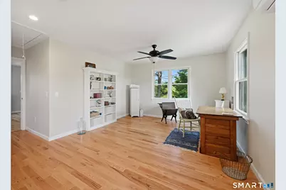 4 Hillside Road, Danbury, CT 06811 - Photo 31