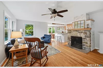 4 Hillside Road, Danbury, CT 06811 - Photo 15
