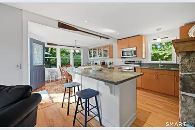 4 Hillside Road, Danbury, CT 06811 - Photo 13