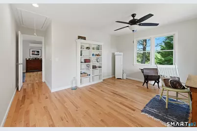 4 Hillside Road, Danbury, CT 06811 - Photo 33