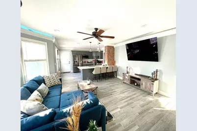 87 South Whittlesey Avenue #1, Wallingford, CT 06492 - Photo 3