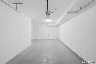 33 Main St, Meriden, CT 06451 - Photo 23