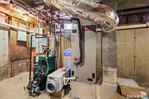 121 W Wakefield Blvd, Winchester, CT 06098 - Photo 31