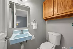 121 W Wakefield Blvd, Winchester, CT 06098 - Photo 17