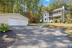 121 W Wakefield Blvd, Winchester, CT 06098 - Photo 3