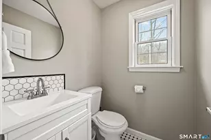 121 W Wakefield Blvd, Winchester, CT 06098 - Photo 13