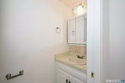 421 Emmett Street #APT 4, Bristol, CT 06010 - Photo 9