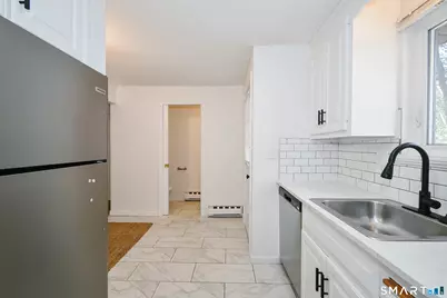 421 Emmett Street #APT 4, Bristol, CT 06010 - Photo 5