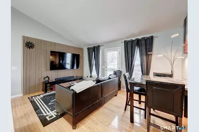 6 Wilson Way, Manchester, CT 06040 - Photo 13