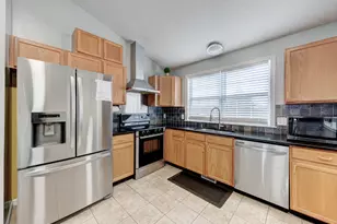 6 Wilson Way, Manchester, CT 06040 - Photo 17