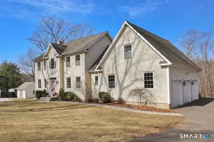 74 Oxbow Rd, Haddam, CT 06441 - Photo 1