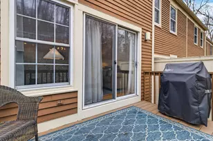 102 Foxbridge Village Rd, Branford, CT 06405 - Photo 19