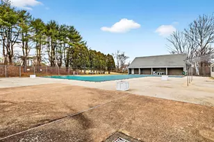 102 Foxbridge Village Rd, Branford, CT 06405 - Photo 37