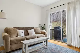 102 Foxbridge Village Rd, Branford, CT 06405 - Photo 15