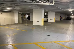 143 Hoyt St, Stamford, CT 06905 - Photo 25