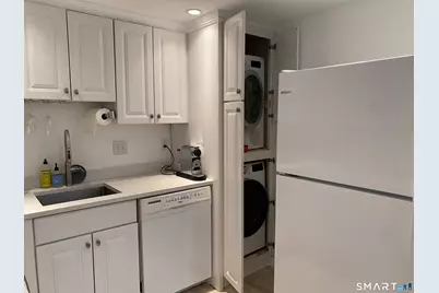 143 Hoyt Street #APT 4K, Stamford, CT 06905 - Photo 9