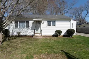 34 Corsino Ave, Old Lyme, CT 06371 - Photo 3