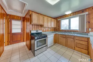 34 Corsino Ave, Old Lyme, CT 06371 - Photo 13