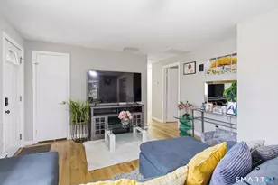 26 Martin Rd, Bristol, CT 06010 - Photo 7