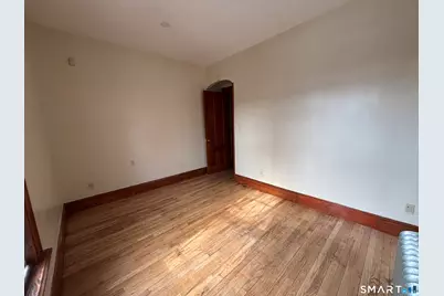 1231 State Street #First Floor, New Haven, CT 06511 - Photo 7