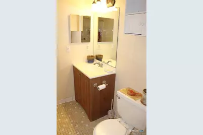 20 Woodsedge Drive #APT 2B, Newington, CT 06111 - Photo 15