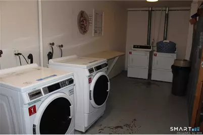 20 Woodsedge Drive #APT 2B, Newington, CT 06111 - Photo 23