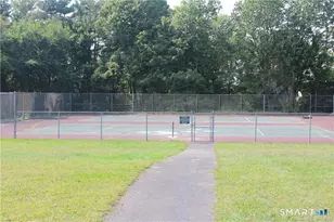 20 Woodsedge Dr, Newington, CT 06111 - Photo 25