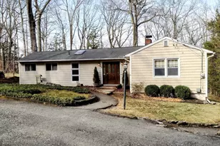 5 Candlewood Lake Dr, Sherman, CT 06784 - Photo 1