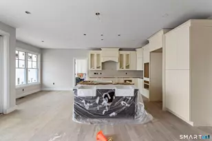 2 Pickett Rd, Roxbury, CT 06783 - Photo 9