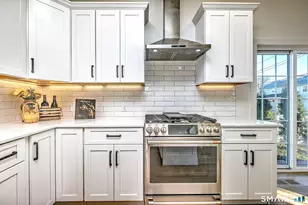 12 Usher St, Milford, CT 06460 - Photo 13