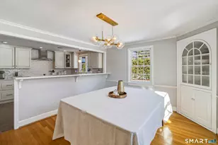 4 Wyndwood Rd, West Hartford, CT 06107 - Photo 7