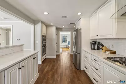 4 Wyndwood Road, West Hartford, CT 06107 - Photo 5