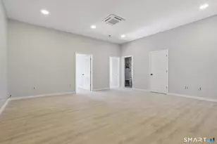 215 Bank St, New London, CT 06320 - Photo 3