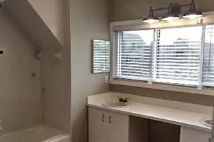 66 Montoya Dr, Branford, CT 06405 - Photo 15