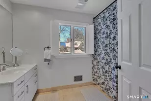 41 Timberwood Rd, West Hartford, CT 06117 - Photo 23