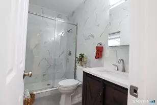 55 Channing St, New London, CT 06320 - Photo 11