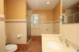 151 Colony St, Hamden, CT 06518 - Photo 19