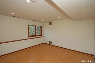 151 Colony St, Hamden, CT 06518 - Photo 23