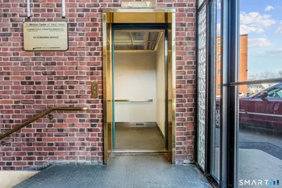 385 Main Street, West Haven, CT 06516 - Photo 7