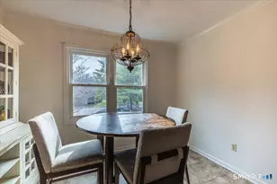 10 Juniper Cir, Monroe, CT 06468 - Photo 7