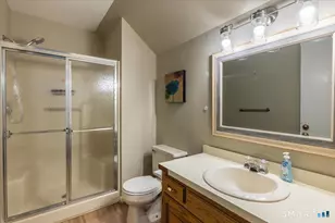 10 Juniper Cir, Monroe, CT 06468 - Photo 19