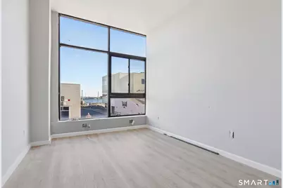 215-219 Bank Street #5, New London, CT 06320 - Photo 13