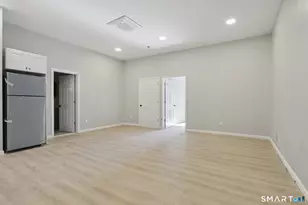215 Bank St, New London, CT 06320 - Photo 13