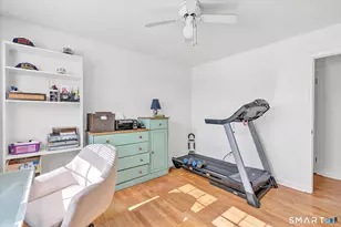 36 Greenbrier Rd, Trumbull, CT 06611 - Photo 31