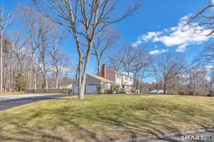 36 Greenbrier Rd, Trumbull, CT 06611 - Photo 35