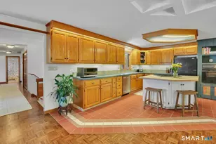 19 Millstone Dr, Marlborough, CT 06447 - Photo 9