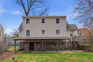 72 Lawndale Ave, Bristol, CT 06010 - Photo 29